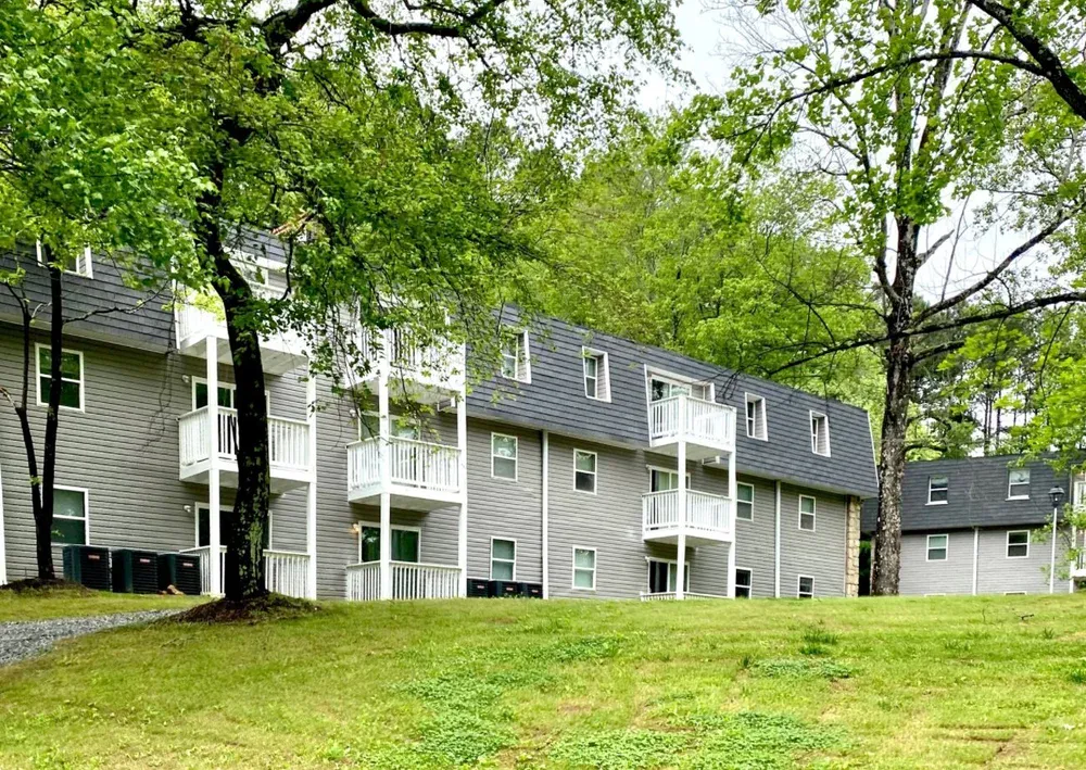 3000 Ember — 266-unit multifamily renovation in Decatur, Georgia, acquired by Simi Capital Group in 2020